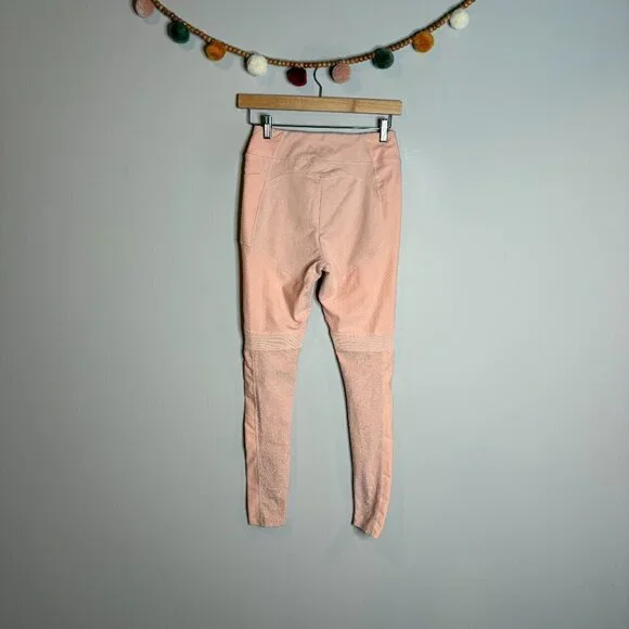 Gymshark True Texture Leggings Blush - Picture 8 of 9